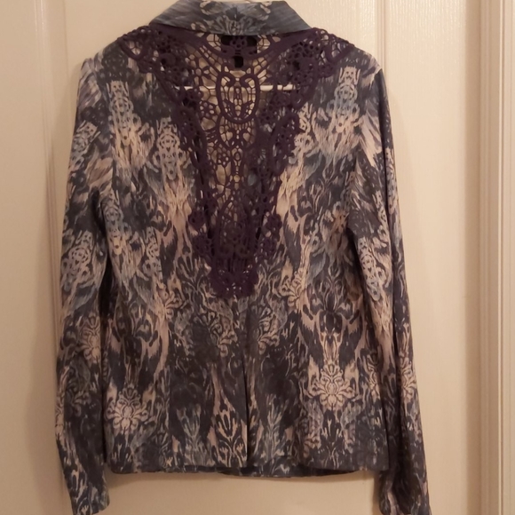 FRENCH BLUE 
BLAZER / JACKET w/LACE BACK BEAUTIFUL - Picture 3 of 8